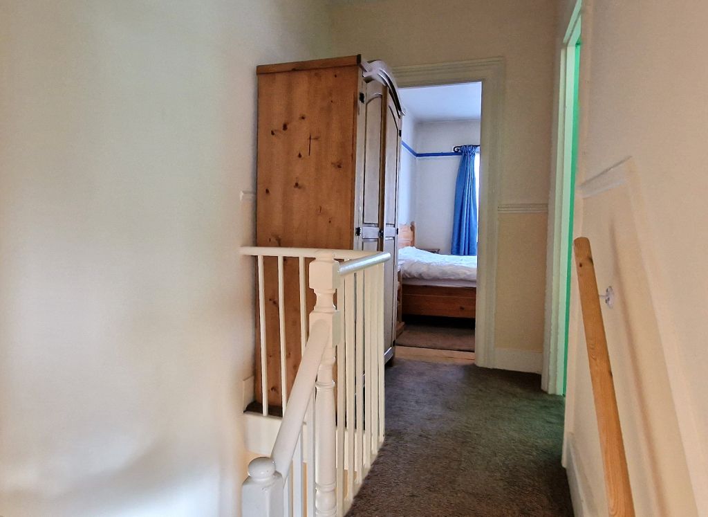 2 bed end terrace house for sale in East Barnet Road, New Barnet, Barnet EN4, £475,000