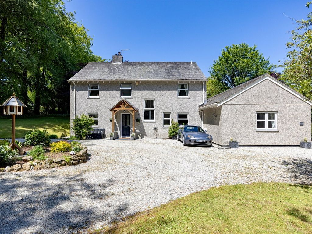 5 bed detached house for sale in Luxulyan, Bodmin PL30, £800,000