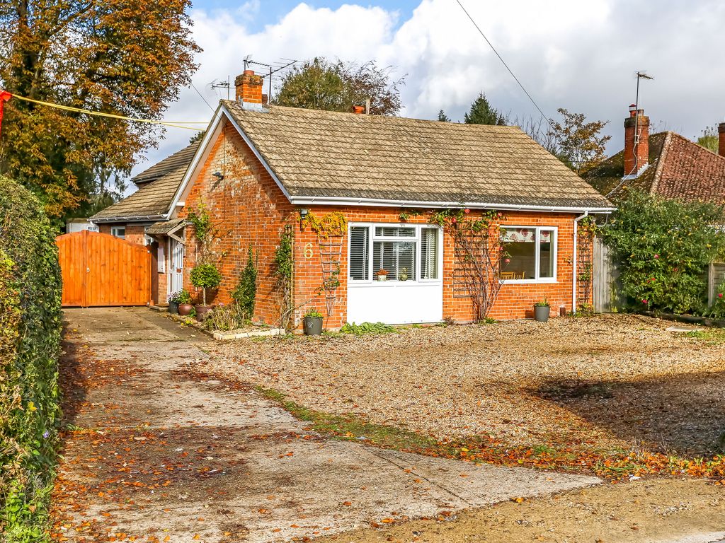 4 bed property for sale in Walworth Road, Picket Piece, Andover SP11, £800,000