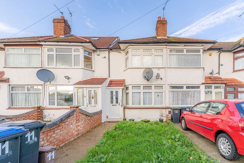 2 bed terraced house for sale in Brierley Avenue, London N9, £359,950