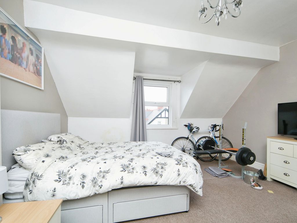 2 bed flat for sale in Wynn Avenue North, Old Colwyn, Colwyn Bay, Conwy LL29, £110,000