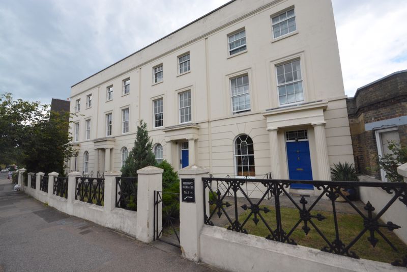 1 bed flat for sale in Medway Heights, New Road Avenue, Chatham ME4, £179,999