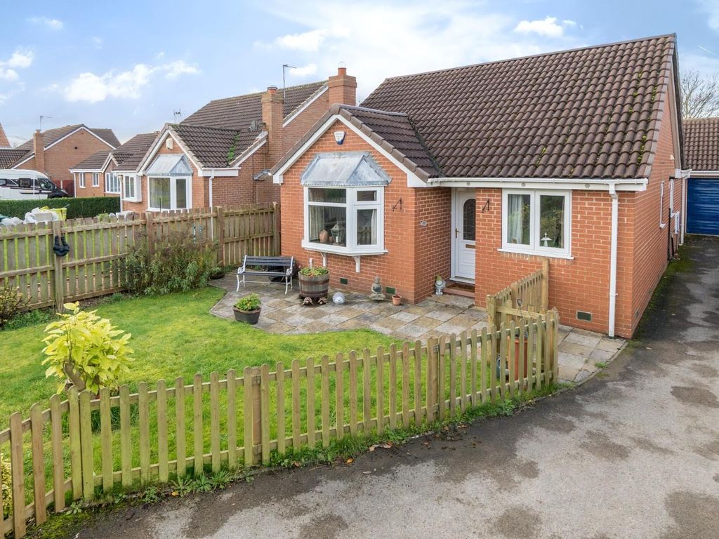 2 bed detached bungalow for sale in The Brambles, Thorpe Willoughby, Selby YO8, £270,000