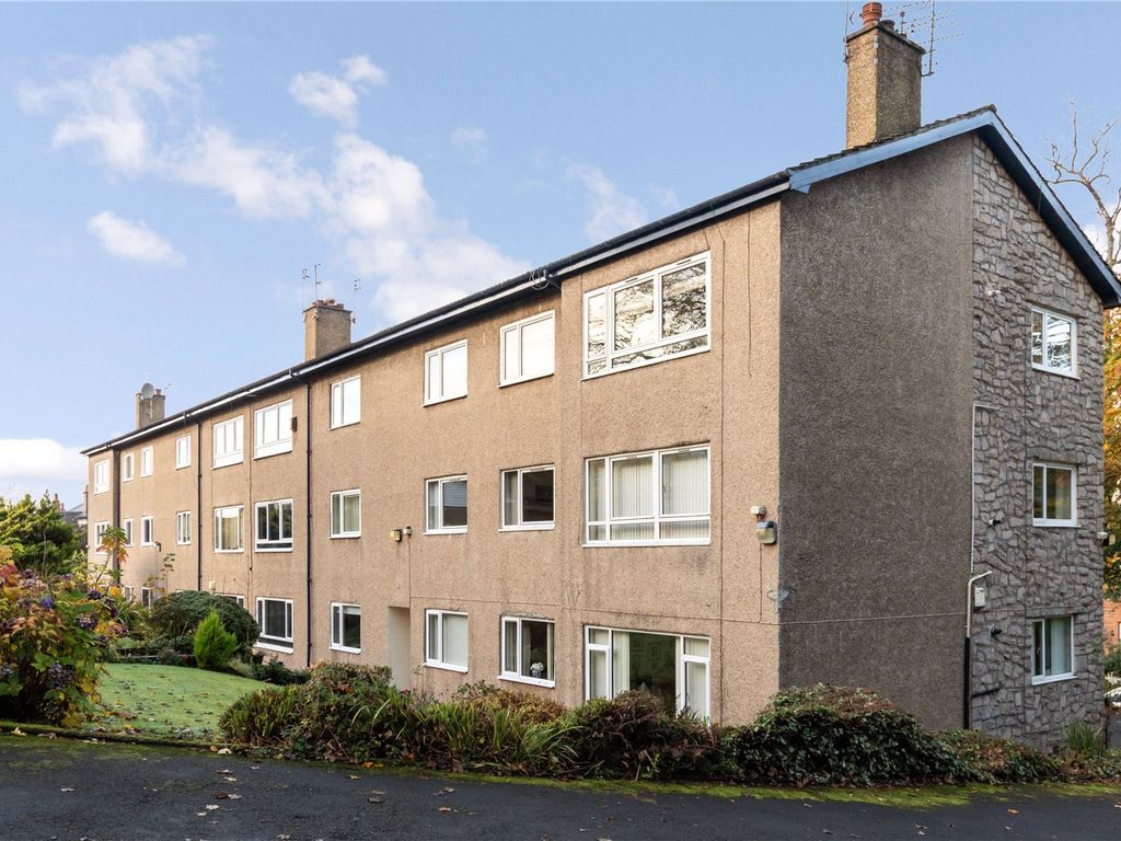 2 bed flat for sale in Peveril Court, Rutherglen, Glasgow, South Lanarkshire G73, £130,000
