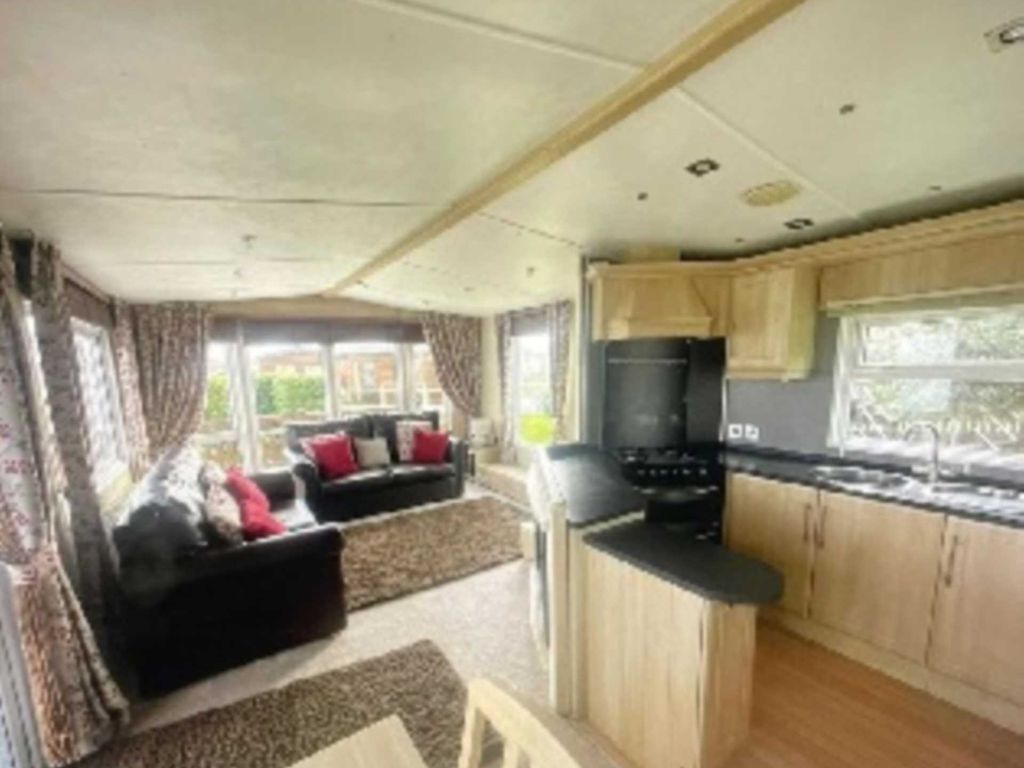 2 bed lodge for sale in Croft Bank, Croft, Skegness PE24, £28,000