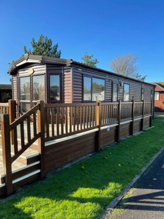 2 bed lodge for sale in Croft Bank, Croft, Skegness PE24, £28,000
