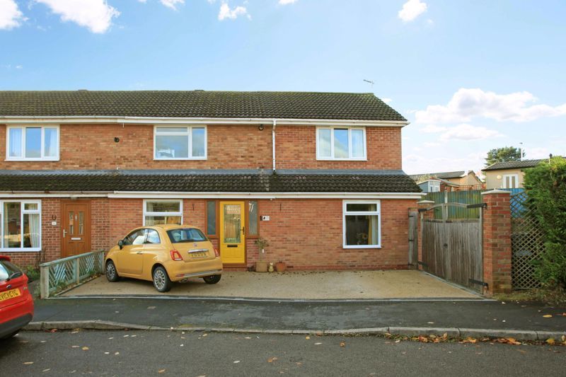 3 bed terraced house for sale in Ashmore Crescent, Broseley TF12, £279,000