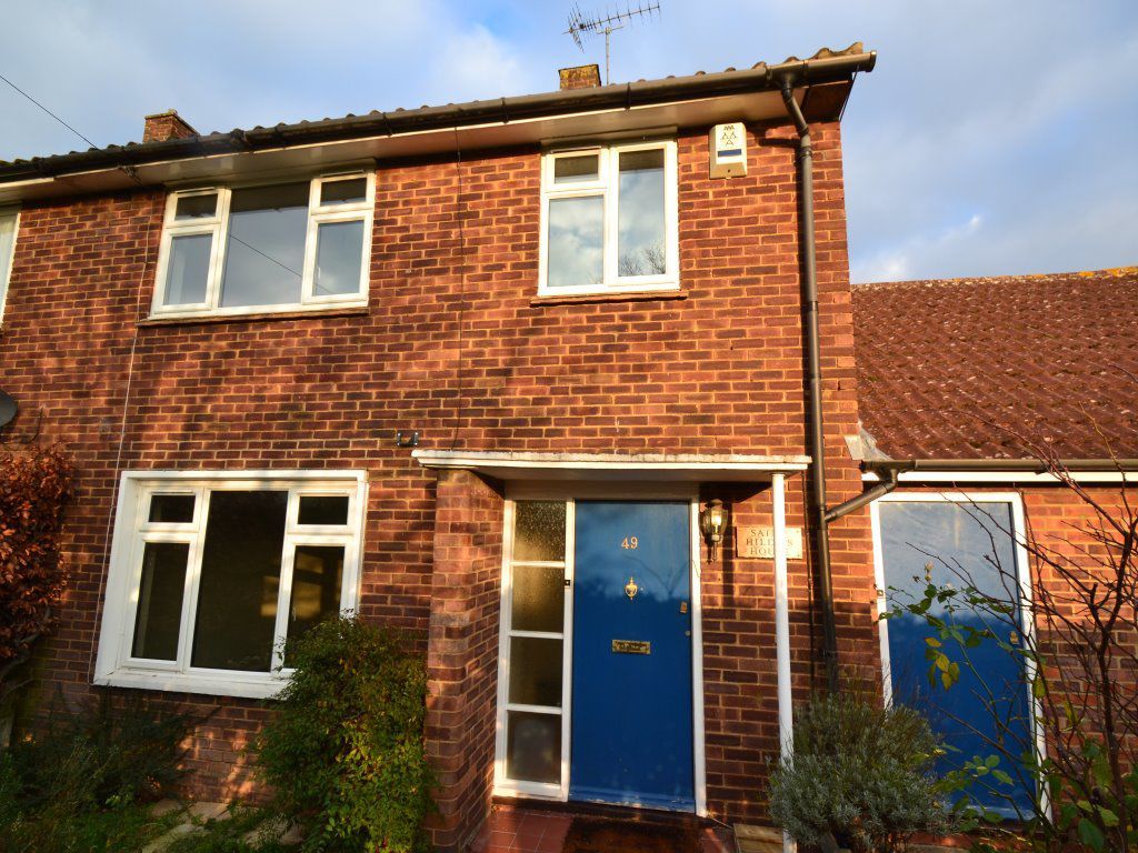 3 bed property to rent in Ross Crescent, Garston, Watford WD25, £1,600 pcm