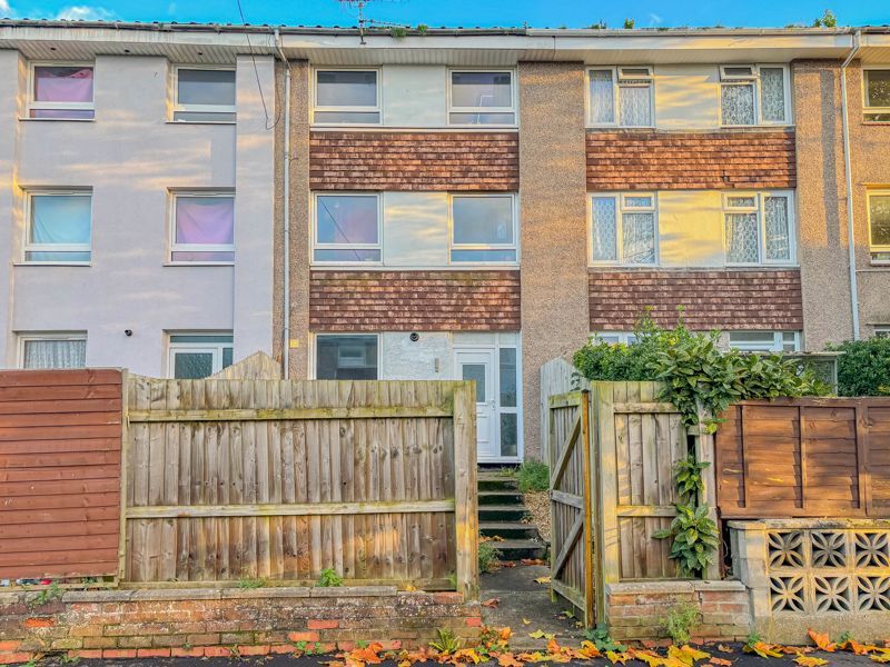3 bed town house for sale in Ernest Barker Close, Bristol BS5, £299,950