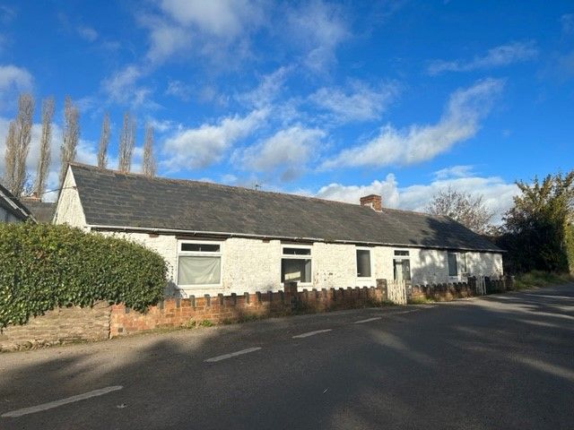 1 bed bungalow for sale in Broad Oak, Hereford HR2, £150,000