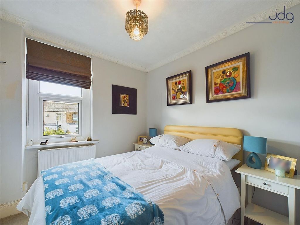 3 bed terraced house for sale in Halton Road, Lancaster LA1, £250,000