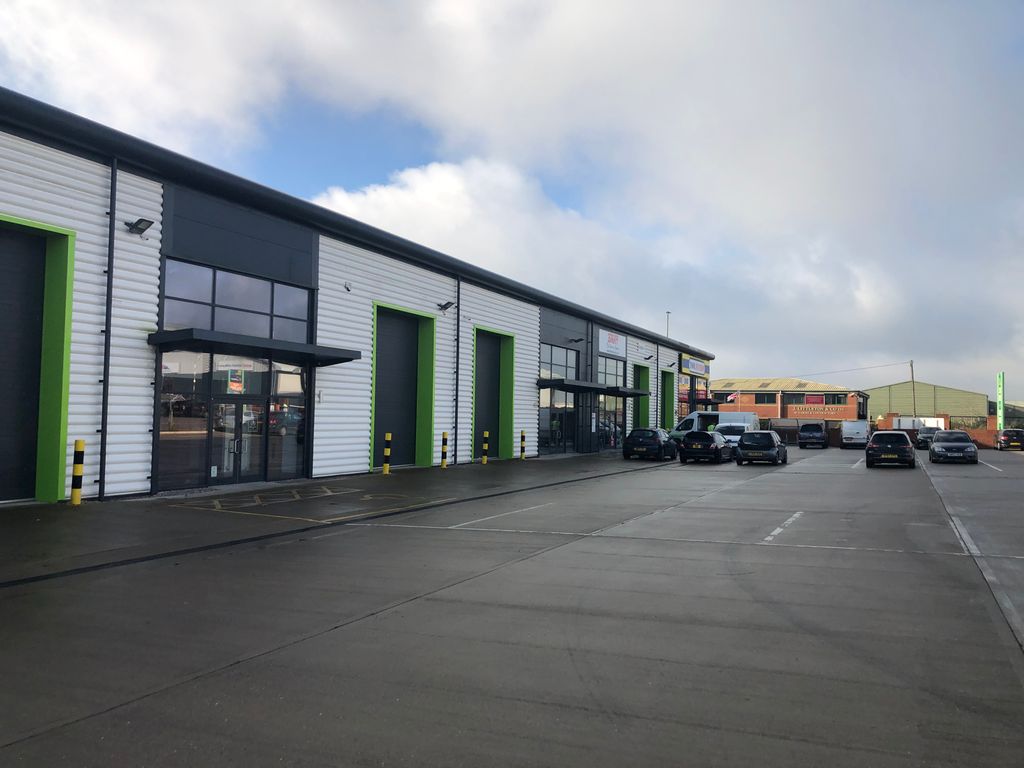 Industrial to let in Unit 4 Tunstall Trade Park, Brownhills Road, Stoke-On-Trent ST6, £45,000 pa