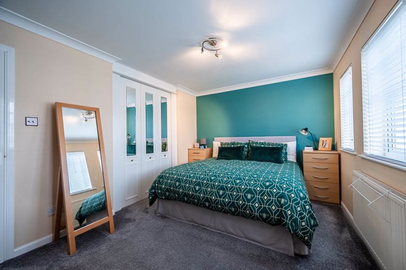 4 bed detached house for sale in Balfron Drive, Coatbridge ML5, £259,995