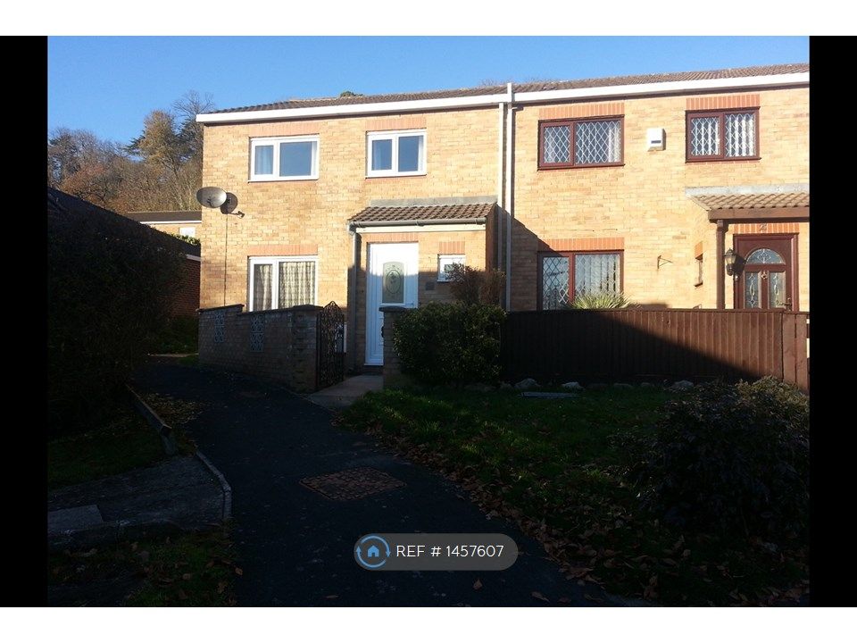 3 bed semi-detached house to rent in Bristol, Bristol BS9, £1,999 pcm
