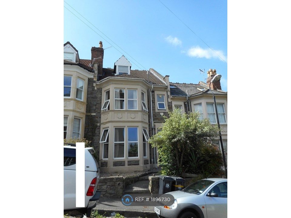 7 bed terraced house to rent in Southfield Road, Cotham, Bristol BS6, £6,020 pcm