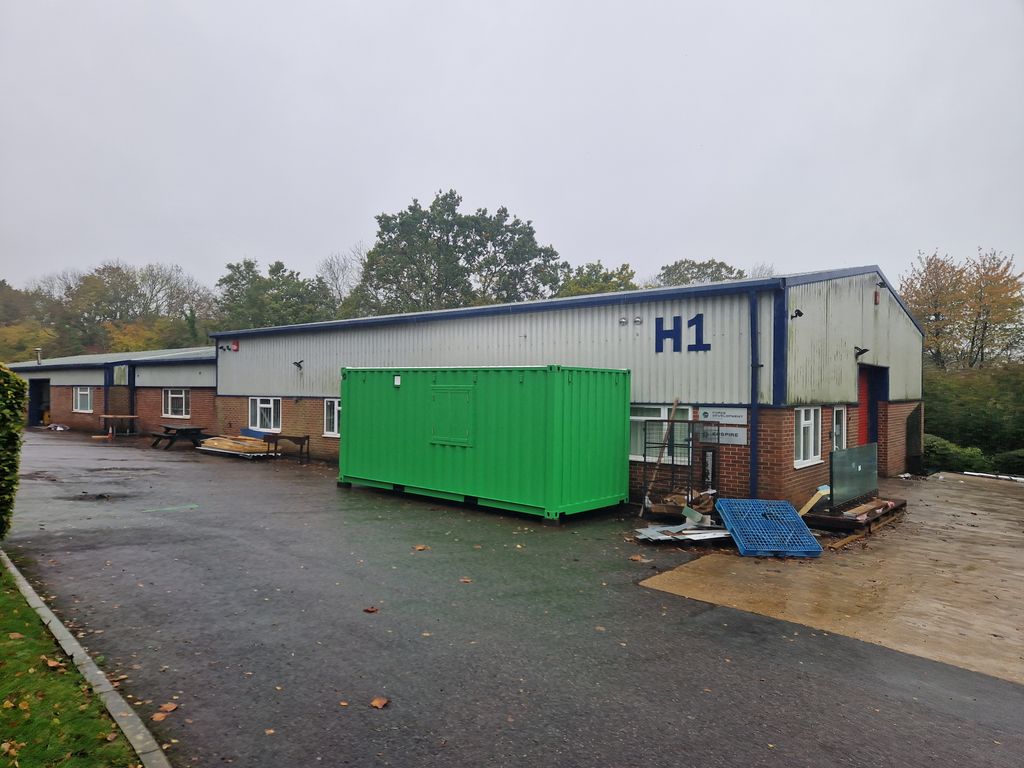 Industrial to let in & H2, Knowle Business Park, Mayles Lane, Knowle, Fareham PO17, £63,000 pa