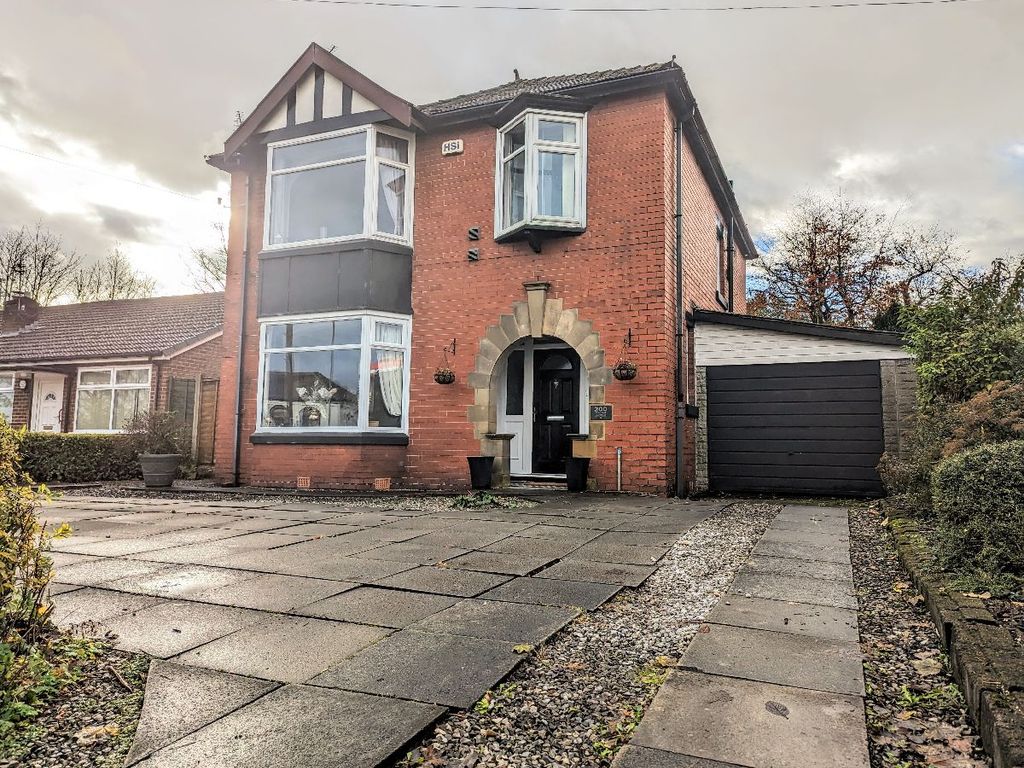 3 bed detached house for sale in Bolton Road, Kearsley, Bolton BL4, £349,950