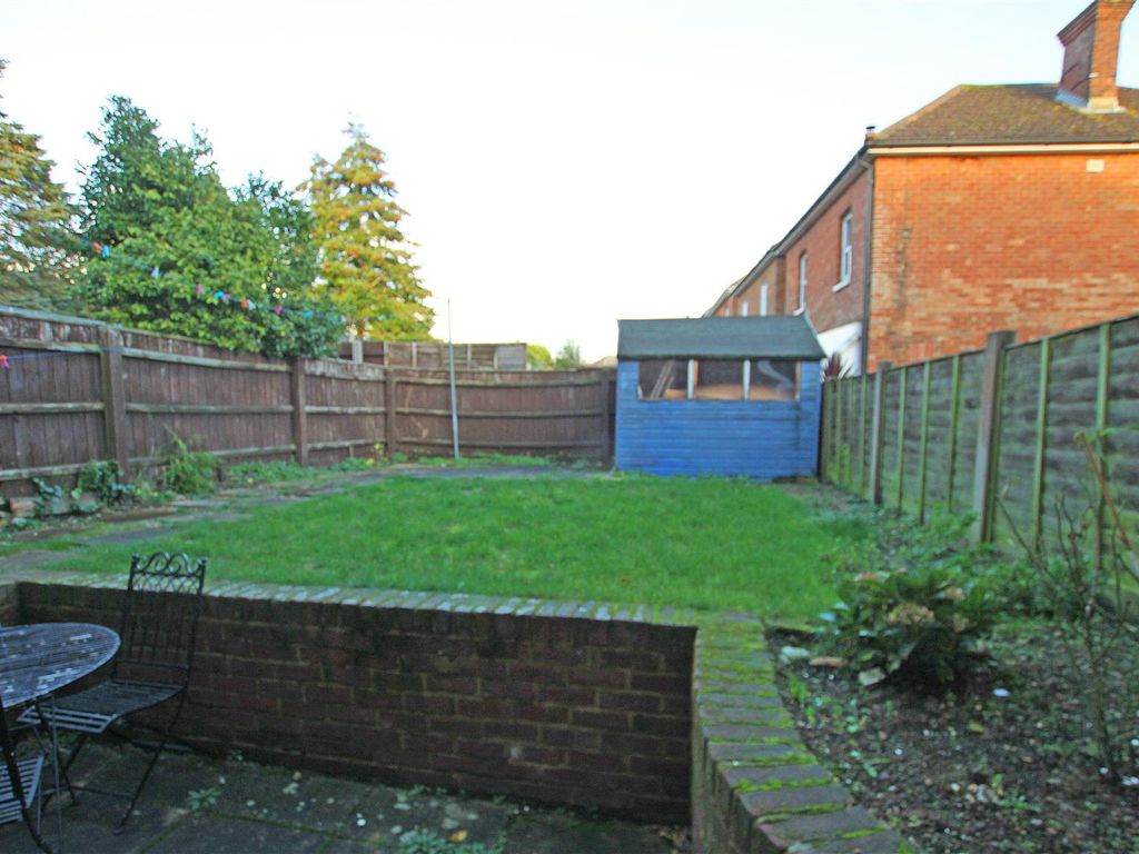 3 bed detached house for sale in Malvern Road, Bournemouth BH9, £350,000