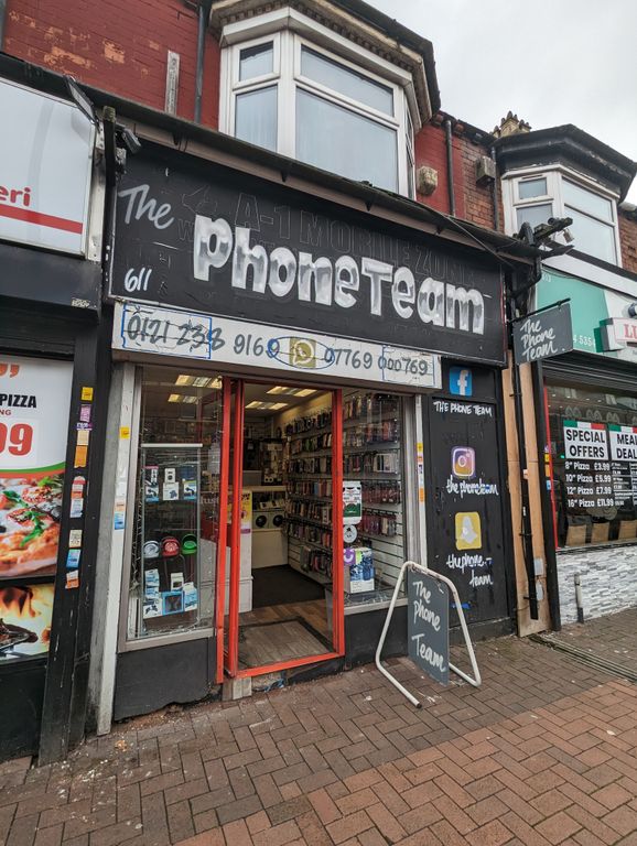Retail premises for sale in Bearwood Road, Smethwick B66, £350,000