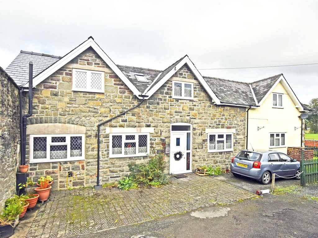 4 bed link-detached house for sale in The Strand, Builth Wells, Powys LD2, £287,000