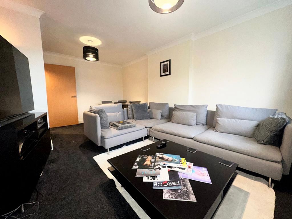 2 bed flat for sale in Hinchley Way, Swinton M27, £150,000