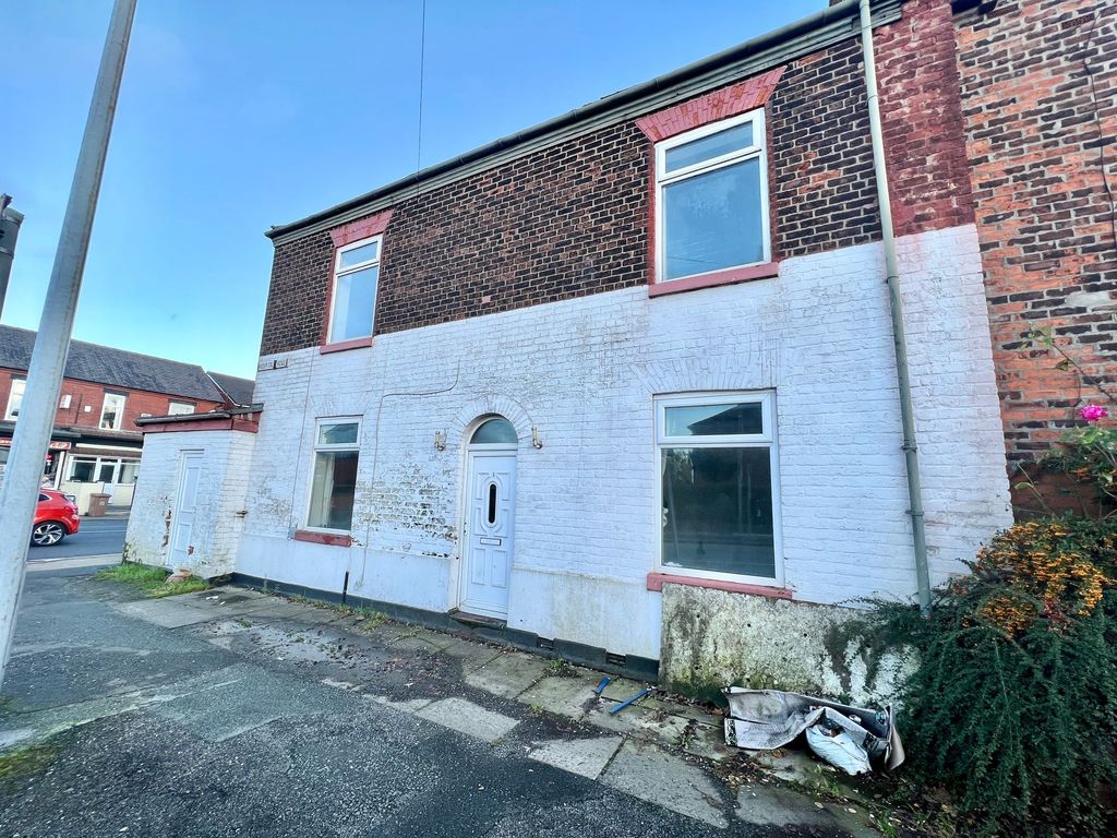 2 bed end terrace house for sale in Hospital Road, Swinton M27, £125,000