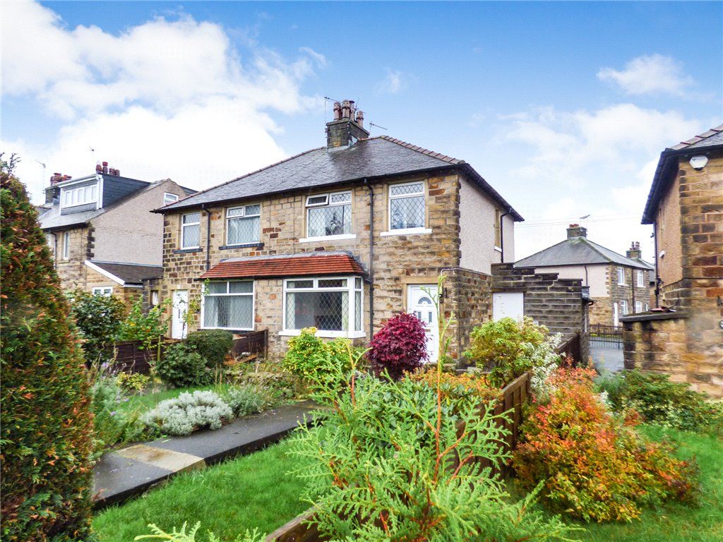 3 bed semi-detached house for sale in Bradford Road, Riddlesden, Keighley, West Yorkshire BD20, £215,000