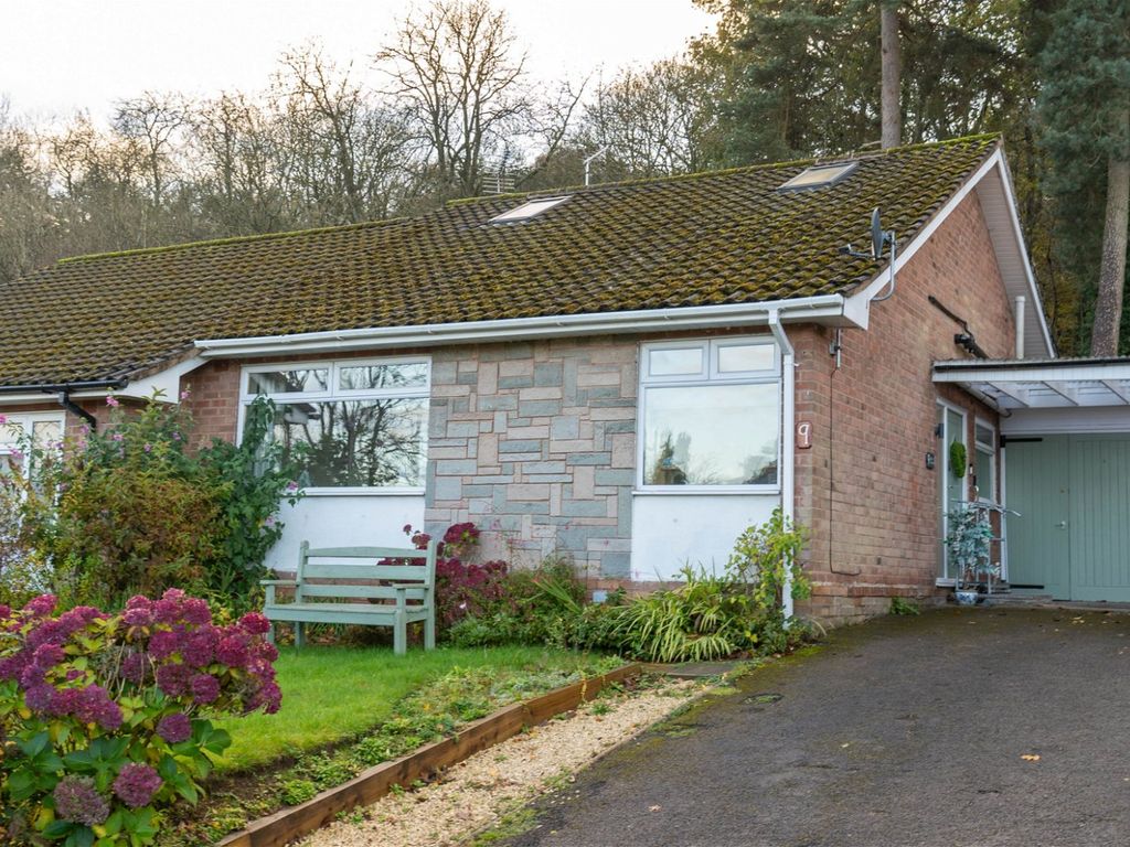 3 bed semi-detached bungalow for sale in Lickey Coppice, Cofton Hackett B45, £340,000