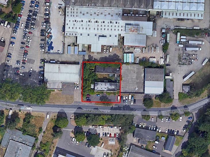 Warehouse to let in 25 Hurricane Way, Norwich, Norfolk NR6, £26,400 pa
