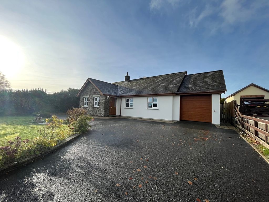 3 bed bungalow for sale in Betws Ifan, Beulah, Newcastle Emlyn SA38, £330,000
