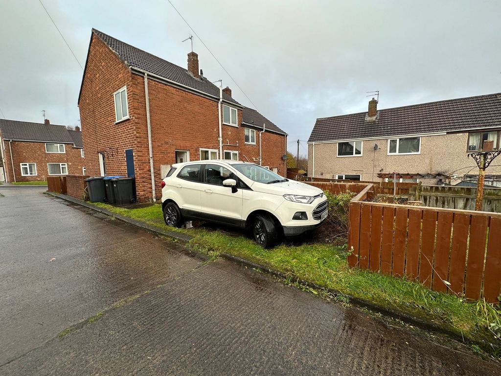 2 bed semi-detached house for sale in Newton Drive, Framwellgate Moor, Durham DH1, £110,000