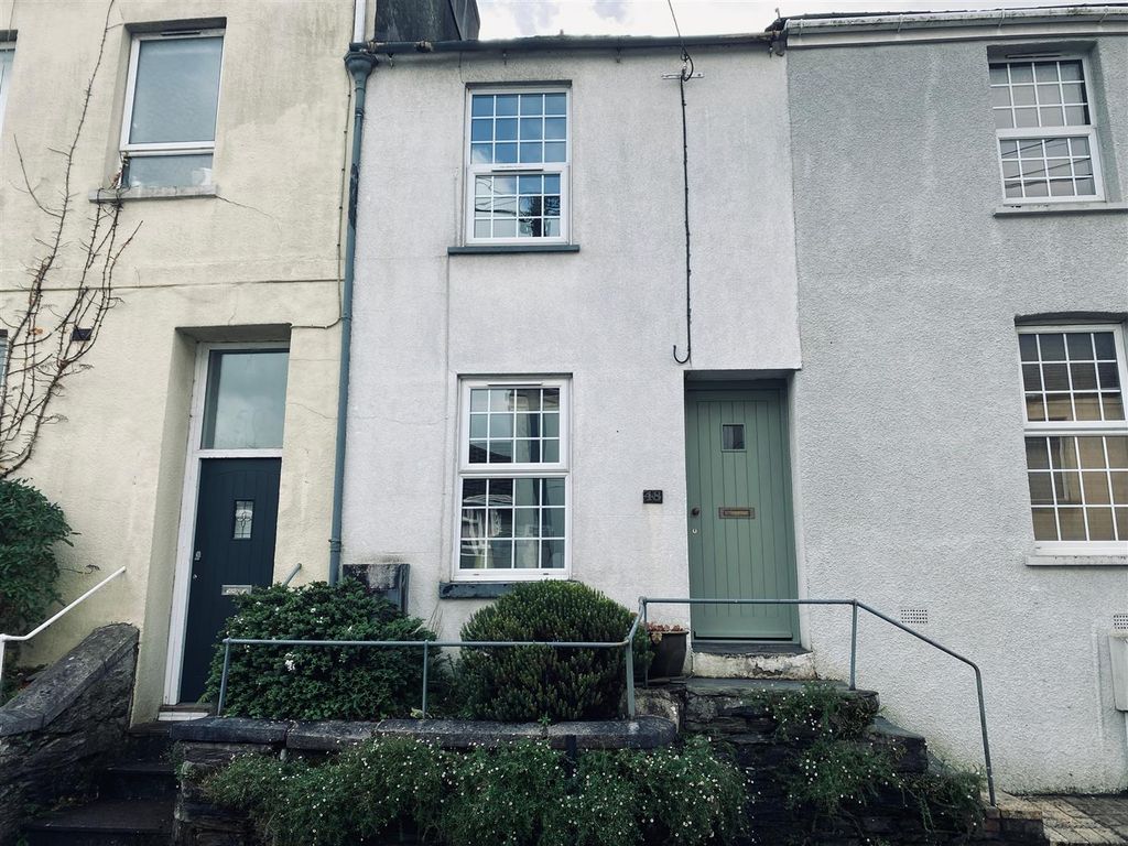 2 bed terraced house for sale in Underwood Road, Plympton, Plymouth PL7, £225,000