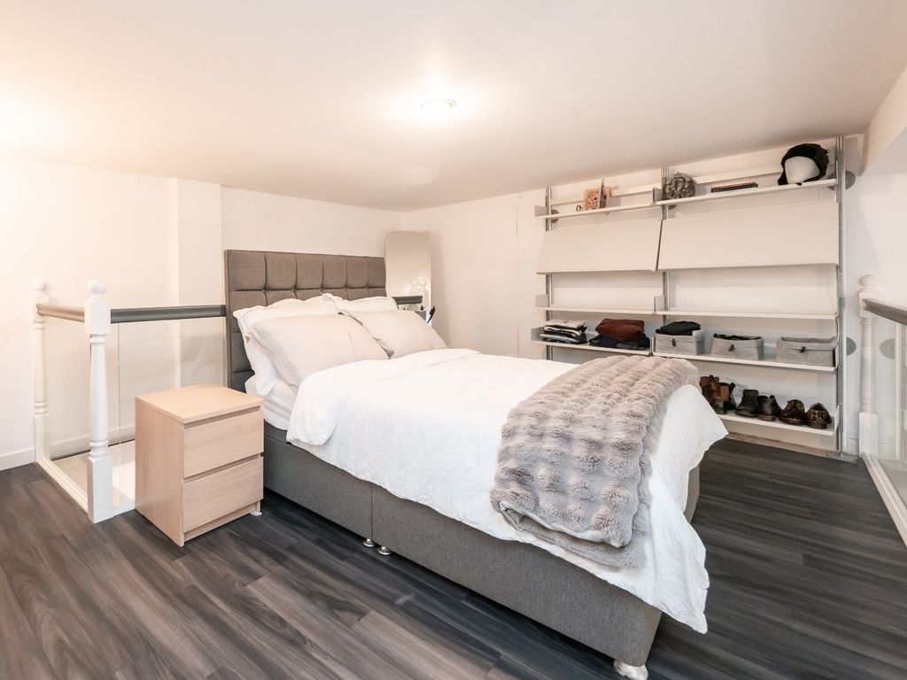 1 bed flat for sale in 110/5 St Stephen Street, Edinburgh EH3, £280,000
