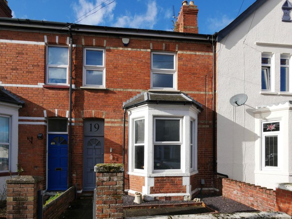 2 bed terraced house for sale in Wood Street, Penarth CF64, £380,000