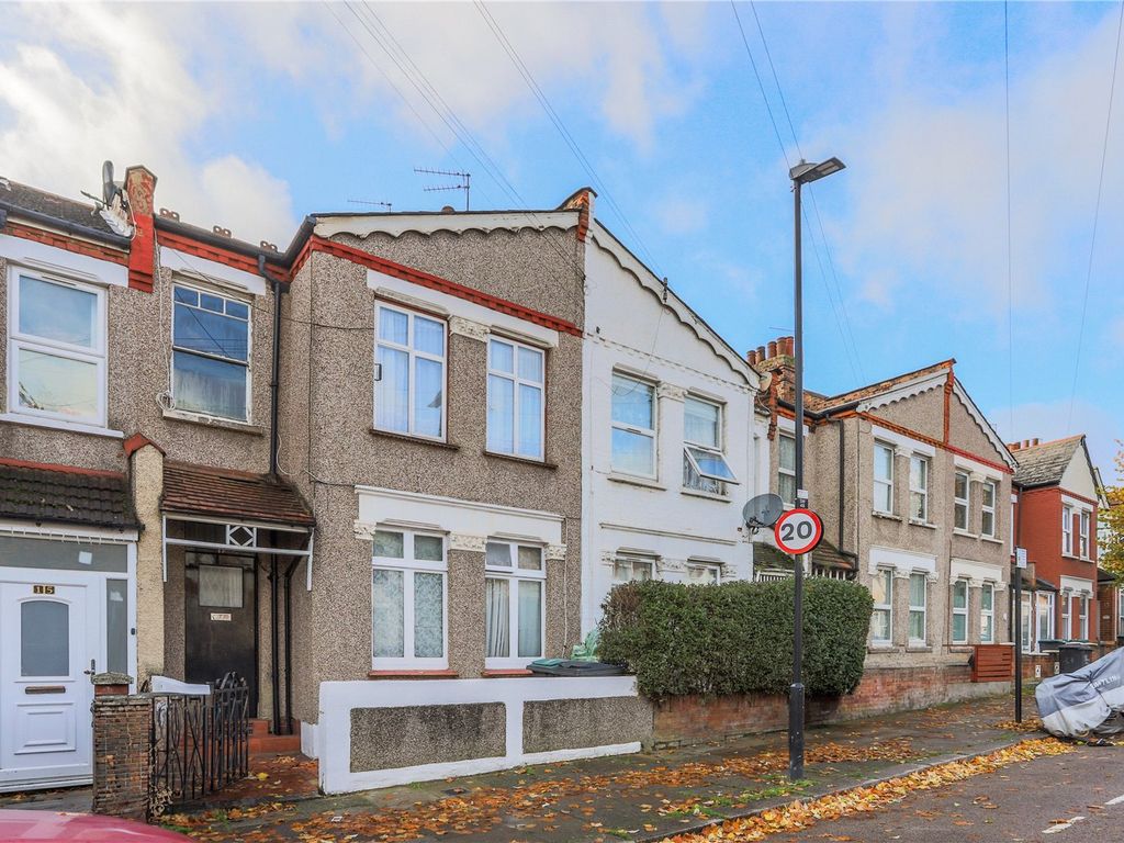 3 bed terraced house for sale in Solway Road, Wood Green, London N22, £540,000