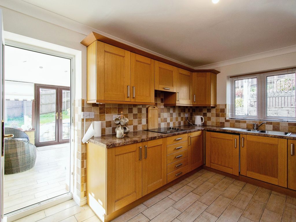 4 bed detached house for sale in Llwyncelyn Park, Porth CF39, £375,000