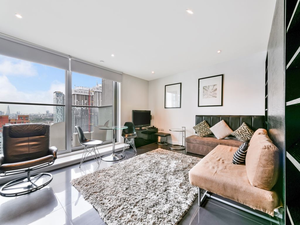 Studio to rent in West Tower, Pan Peninsula, Canary Wharf E14, £1,907 pcm