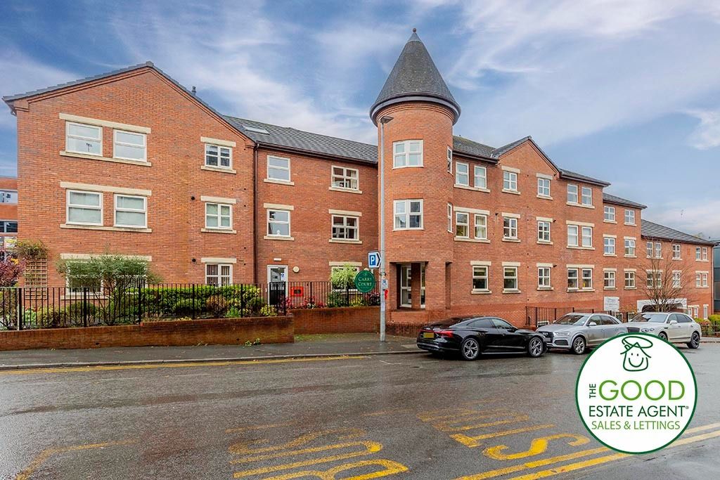 2 bed flat for sale in Carrs Court, Church Street SK9, £249,950