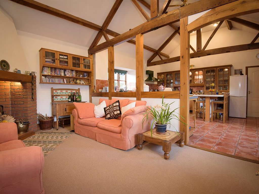 5 bed barn conversion for sale in Long Lane, Craven Arms SY7, £800,000