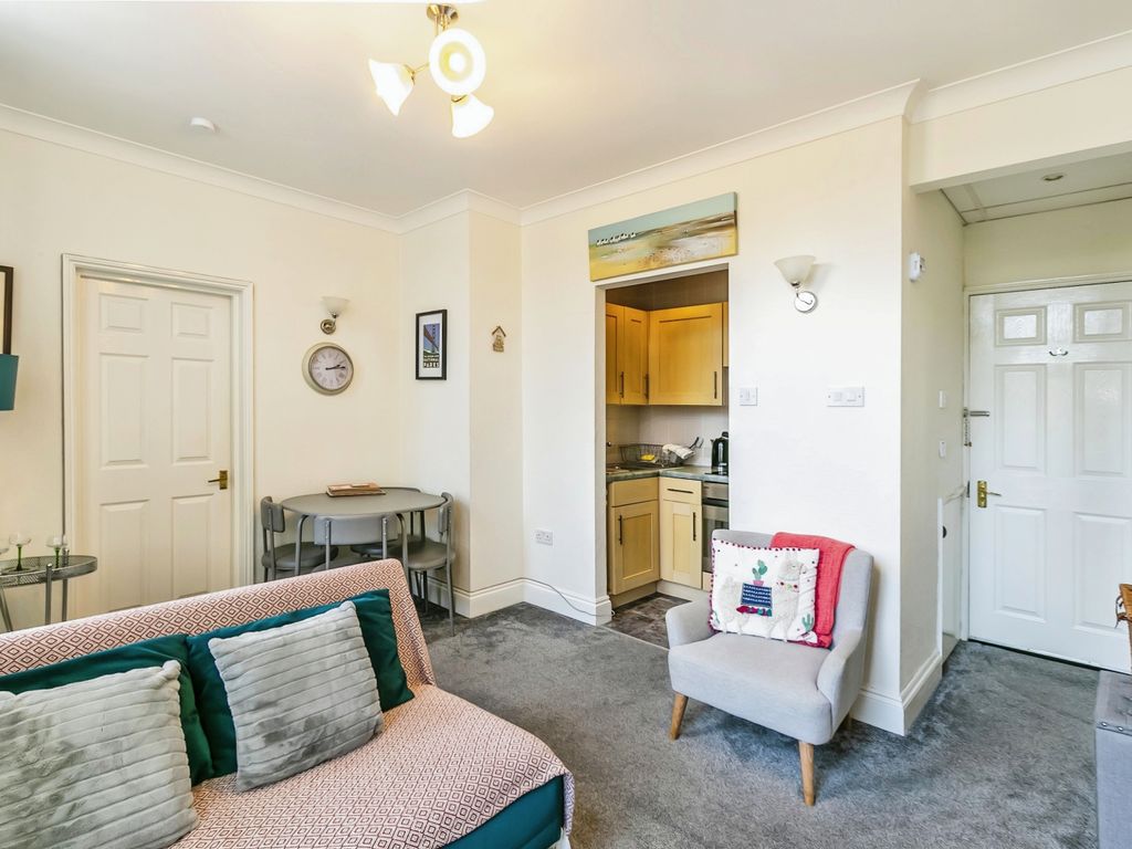 1 bed flat for sale in Owls Road, Bournemouth BH5, £180,000