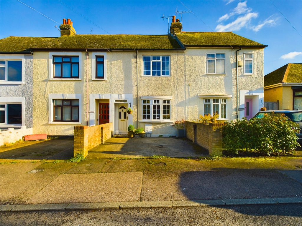 3 bed terraced house for sale in Eastcourt Lane, Gillingham, Kent ME7, £350,000