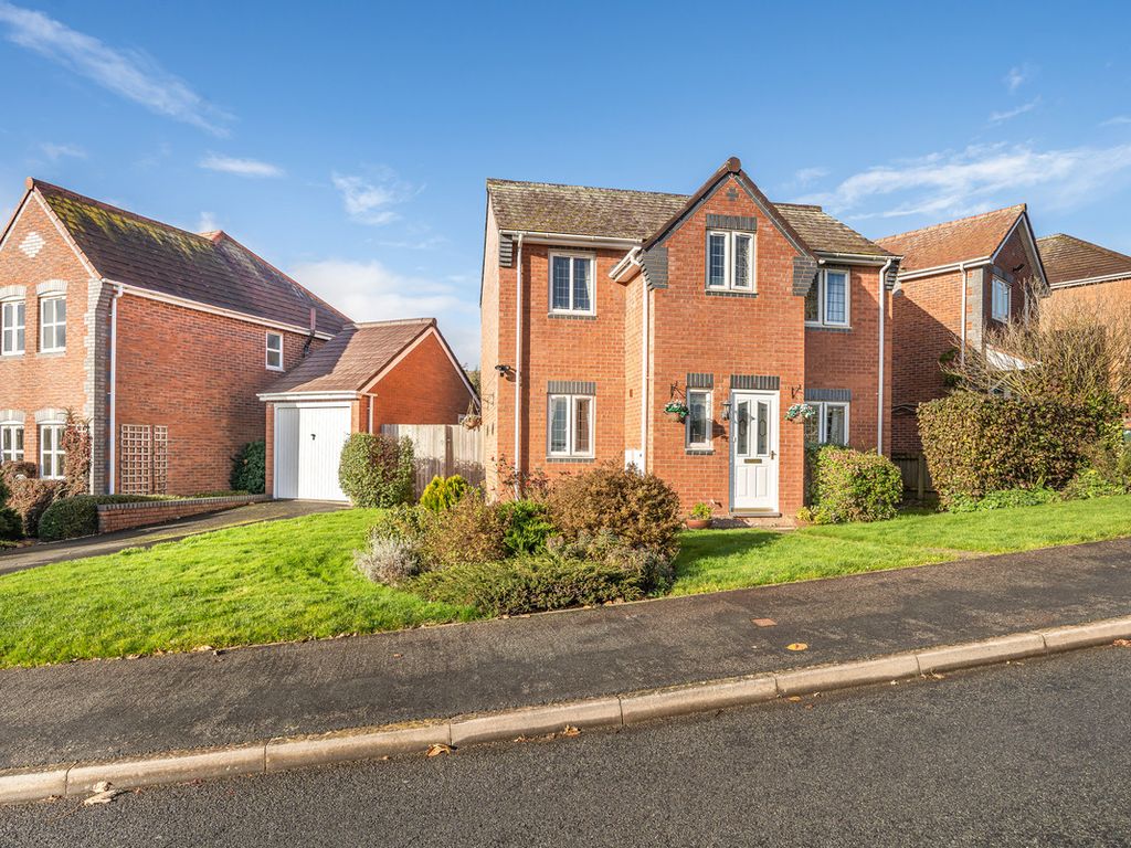 3 bed detached house for sale in Boraston Drive, Tenbury Wells WR15, £290,000