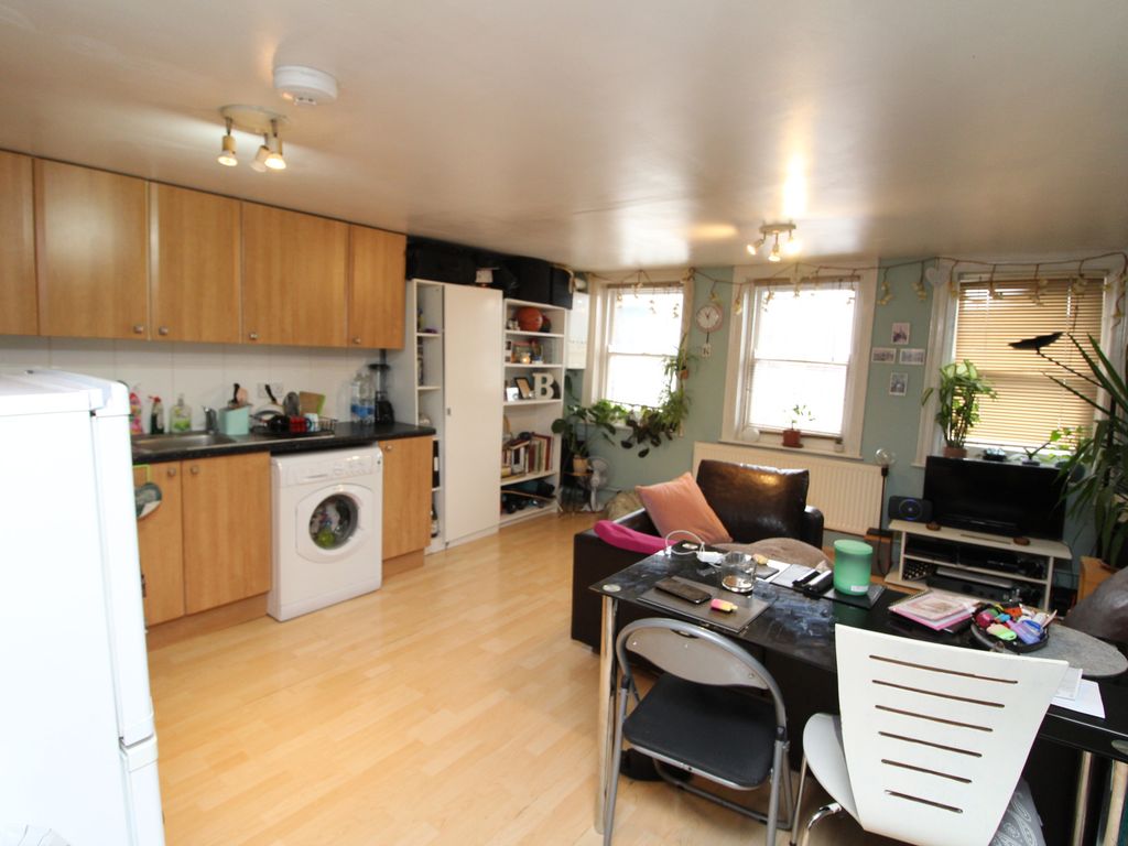 3 bed property for sale in Deptford High Street, London SE8, £850,000