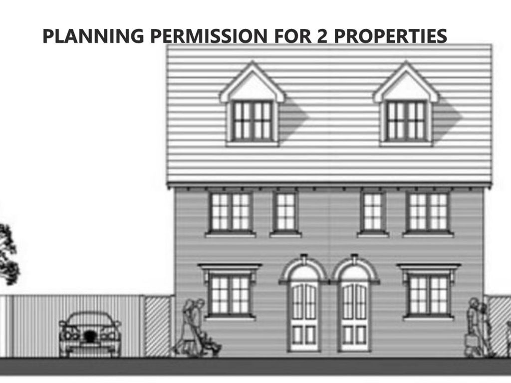 3 bed detached house for sale in Wolverhampton Road East, Wolverhampton WV4, £295,000