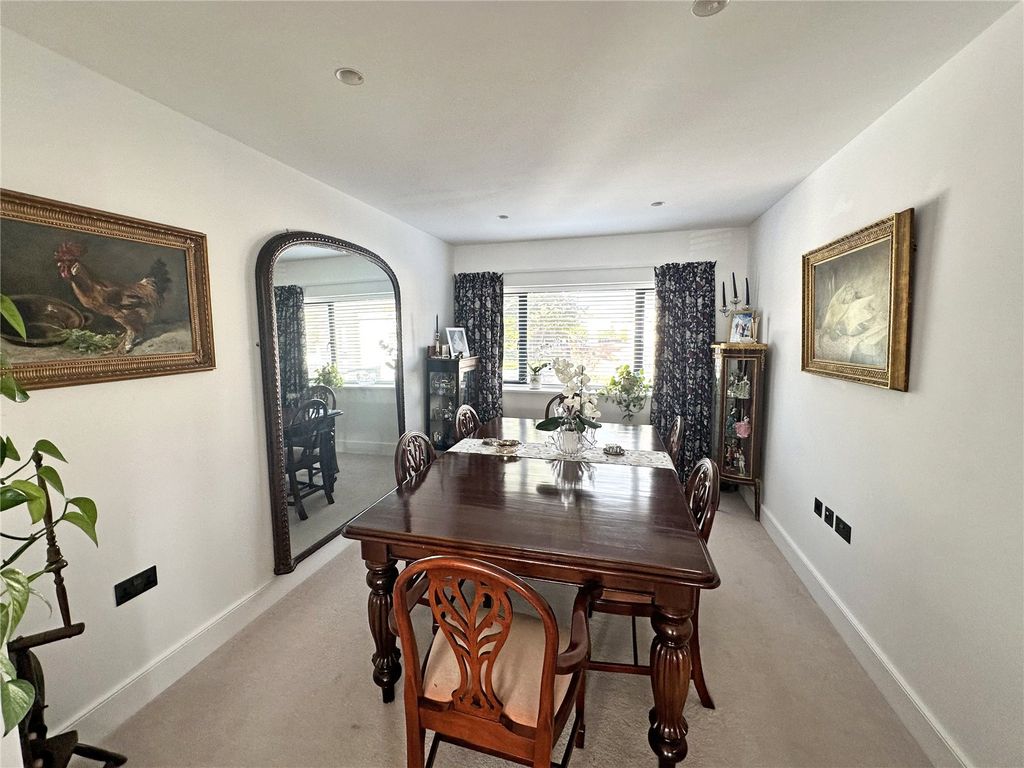 4 bed detached house for sale in Barton Common Road, New Milton, Hampshire BH25, £1,550,000