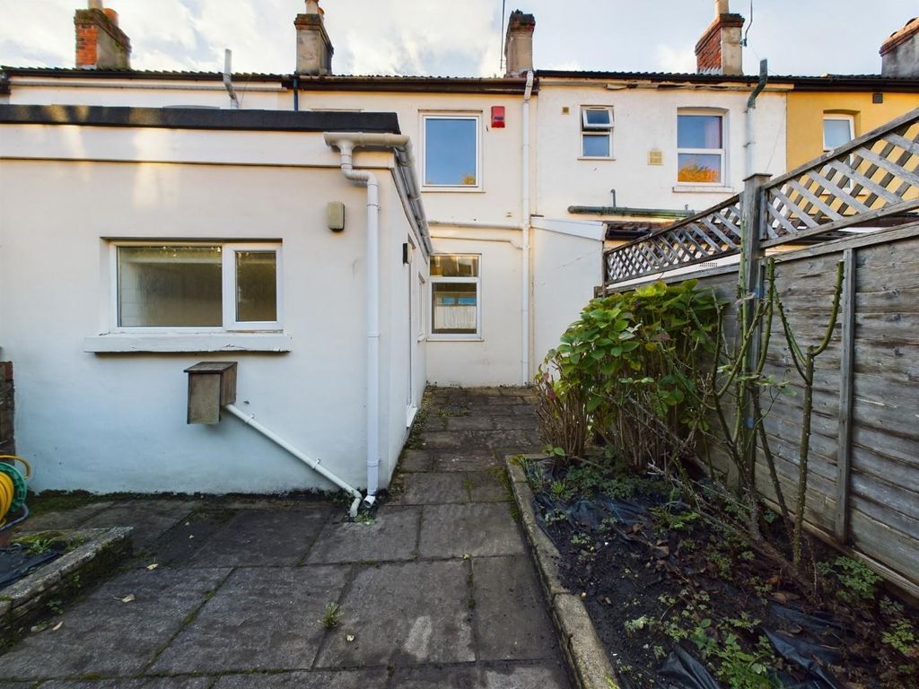 2 bed terraced house for sale in Ford Street, Bristol BS5, £330,000