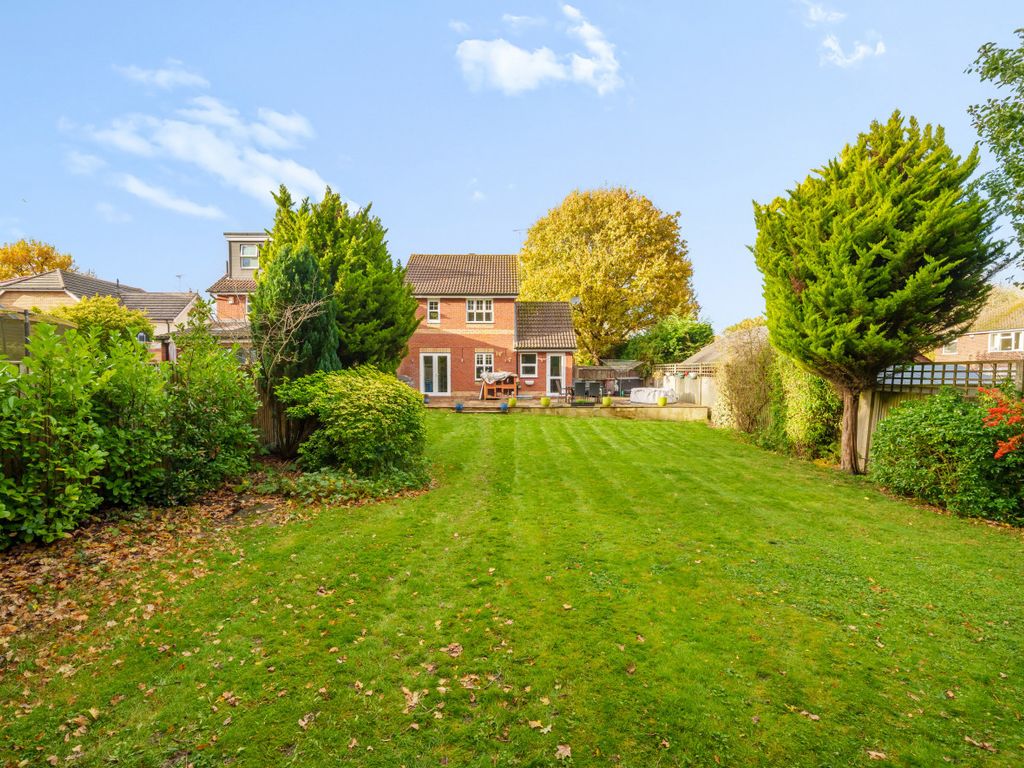 3 bed detached house for sale in Tyler Drive, Arborfield, Reading, Berkshire RG2, £559,950