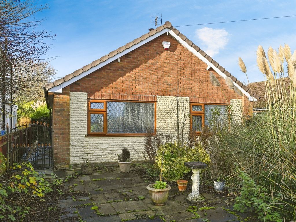 2 bed detached bungalow for sale in Burgh Road, Orby, Skegness PE24, £160,000