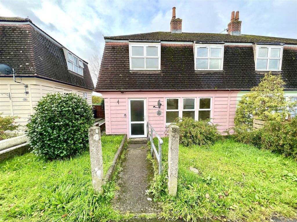 3 bed semi-detached house for sale in Barn Park, Lostwithiel PL22, £130,000