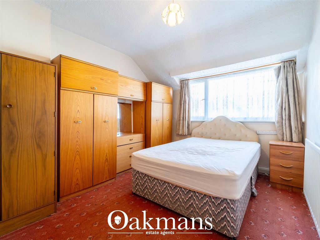 3 bed end terrace house for sale in Highters Heath Lane, Kings Heath, Birmingham B14, £220,000